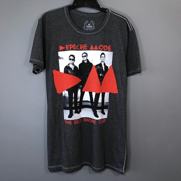 Delta Trunk Tee